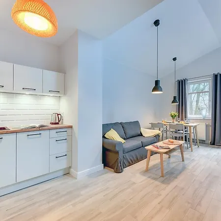 Top - Modern Studio Sopot